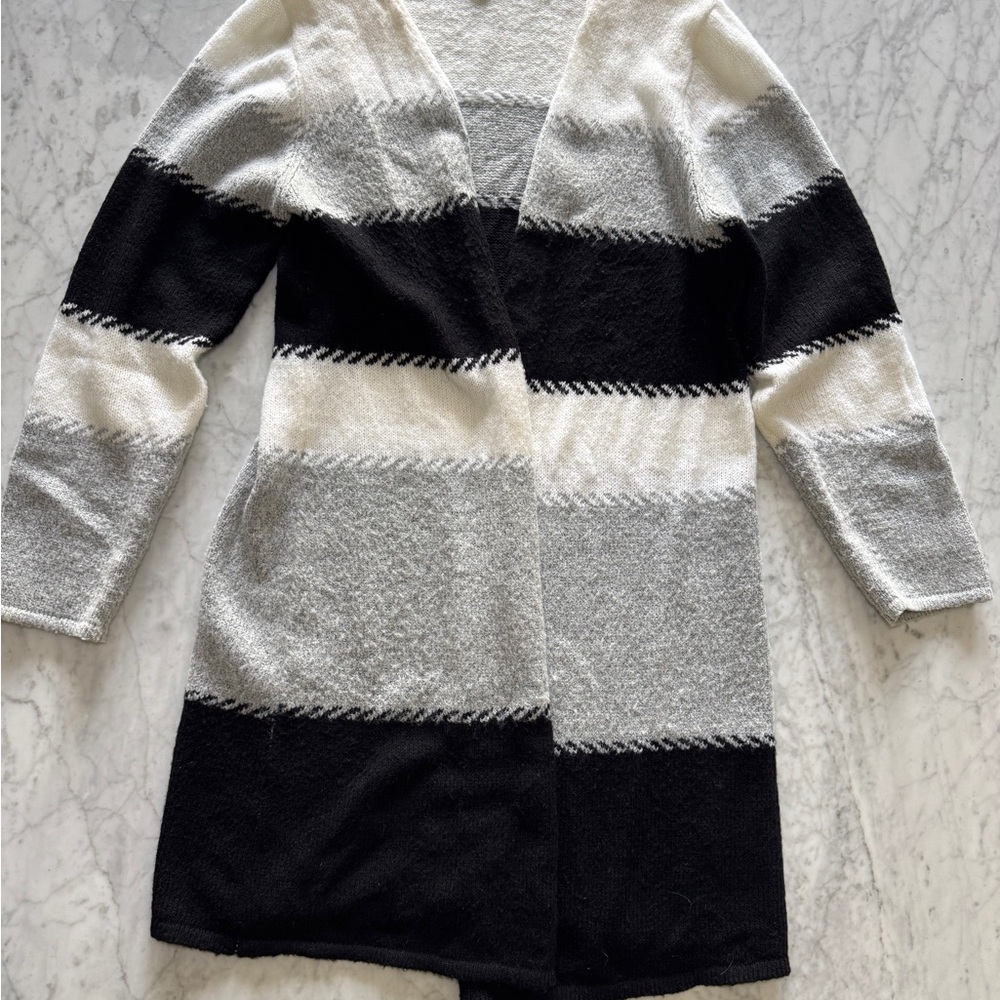Black and Gray Cardigan with Modern Color Block Design